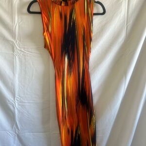 Sleeveless Orange and Black Patterned Dress